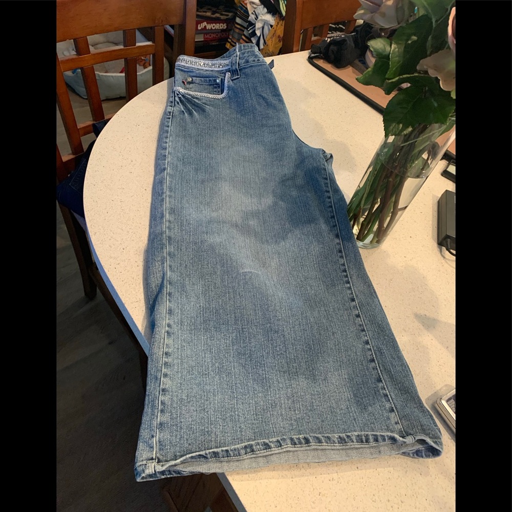 Cute Wide Leg Crop Jeans